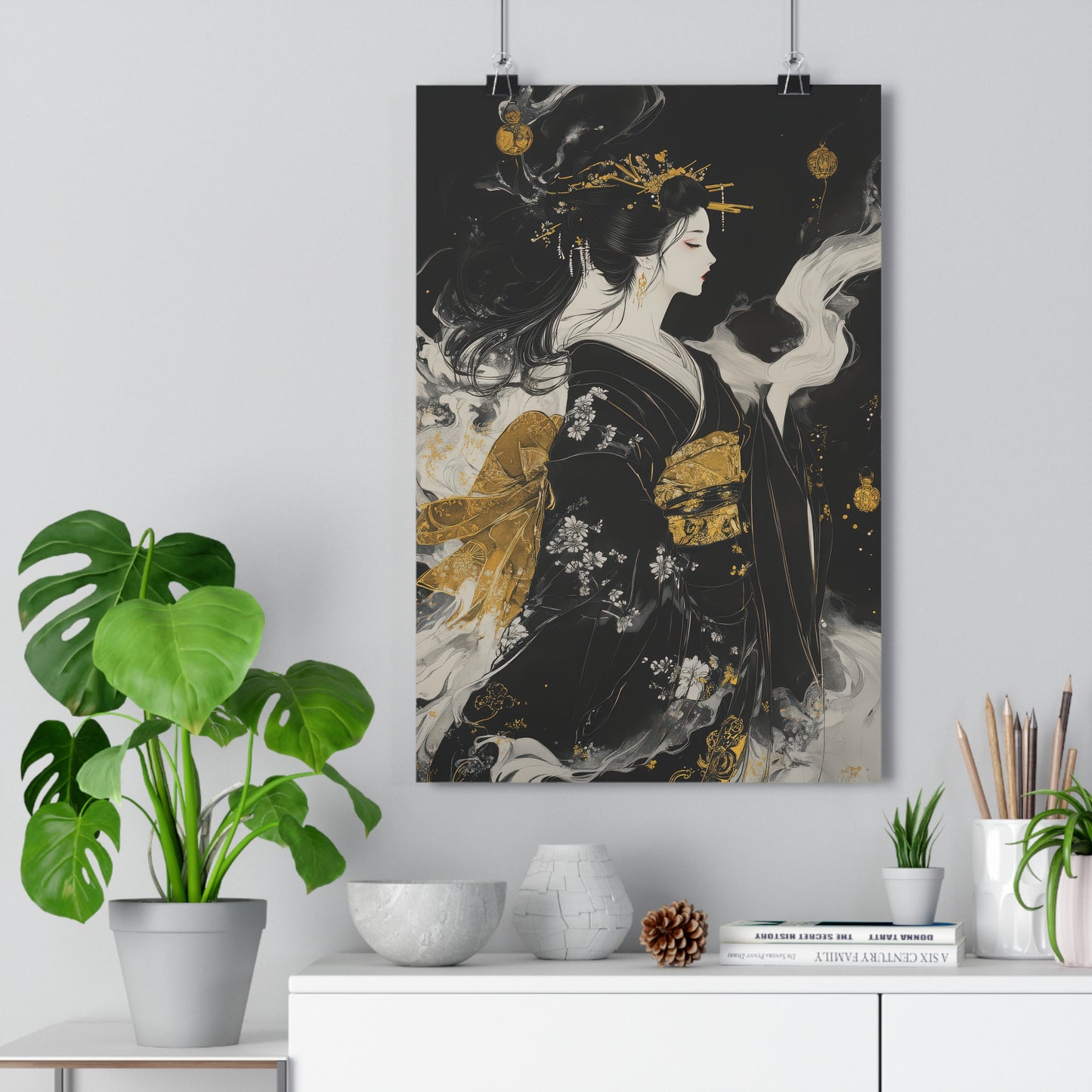 Black and Gold Geisha